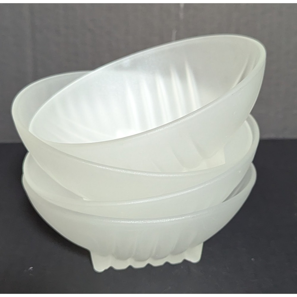 Vintage Art Deco Federal Glass Satin/Frosted Park Avenue Berry Bowls Set of Four